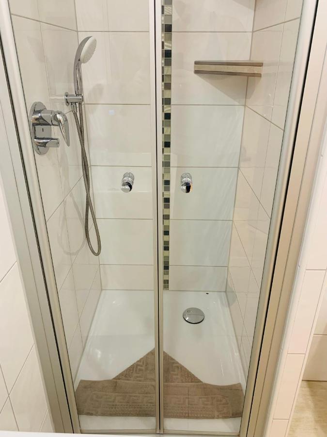Duhnentraum Bestlage Am Sandstrand, Balkon,Meerblick, Parkplatz, Aufzug, Wlan, Bettwaesche,Handtuecher,Netflix Uvm Cuxhaven Bagian luar foto